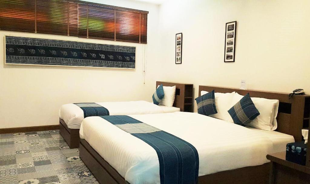 The Indigo House Phrae Hotel Exterior foto