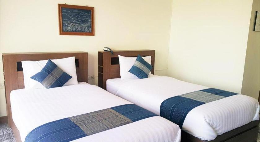 The Indigo House Phrae Hotel Exterior foto
