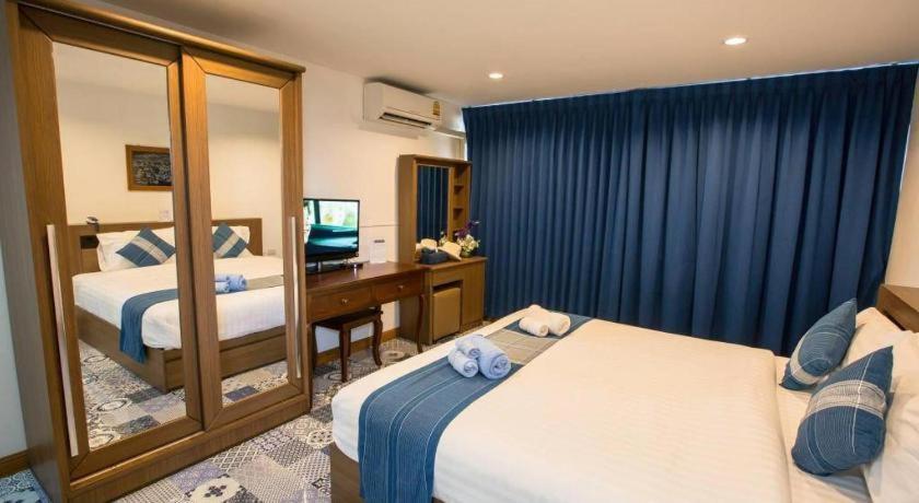 The Indigo House Phrae Hotel Exterior foto